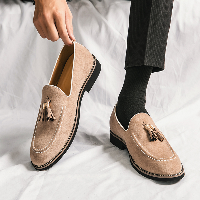 Italian Brand Cowhide Suede Po - огляд і ціна Men Shoes Louboutin