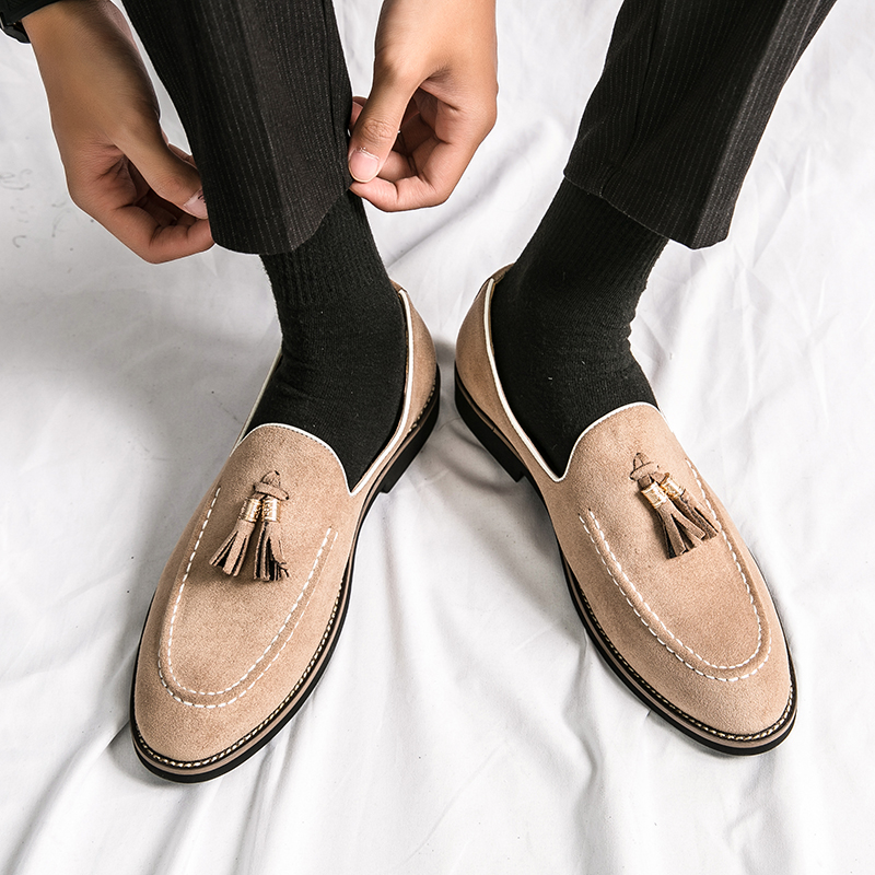 Italian Brand Cowhide Suede Po - огляд і ціна Men Shoes Louboutin